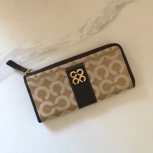 🐴 Coach Julia wallet